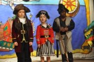 children dressed as pirates