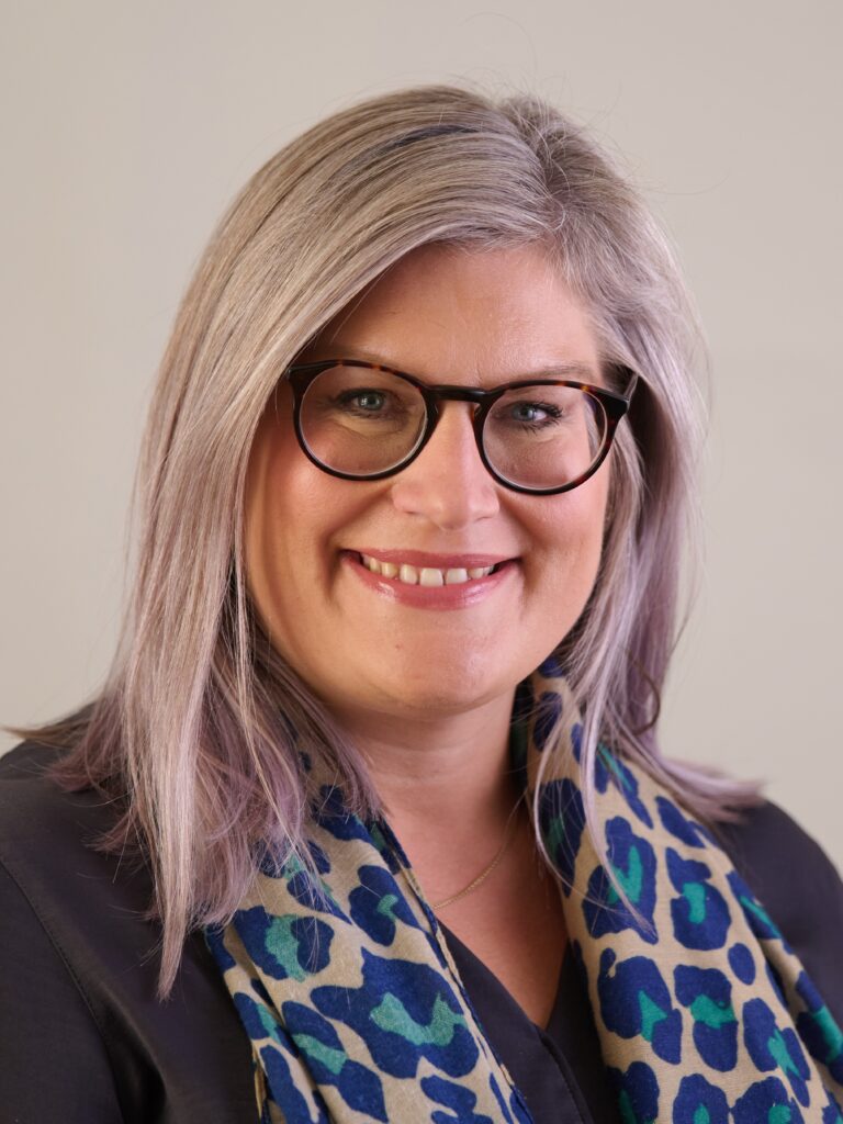 Mrs Rachel Hamlyn